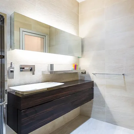 In Cosmopolitan Hi-tech